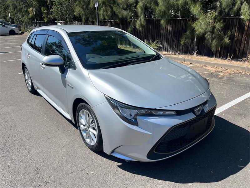 2019 TOYOTA COROLLA 5D WAGON TOURING WXB (HYBRID) ZWE211