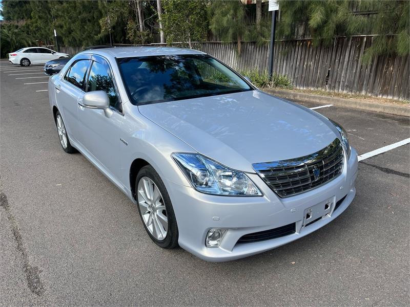 2012 TOYOTA CROWN 4D SEDAN MAJESTA (HYBRID) GWS204