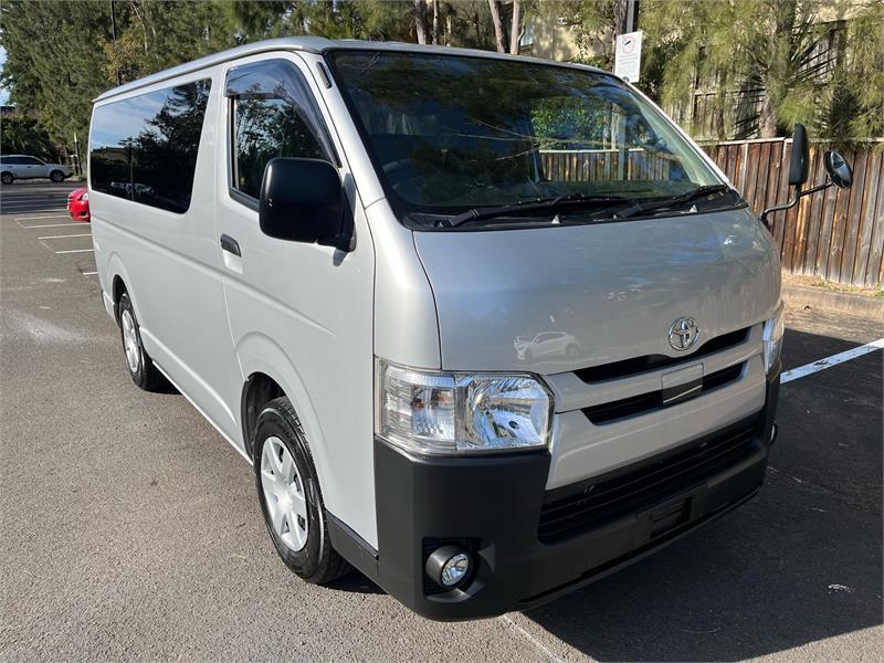 2019 TOYOTA HIACE VAN 2.8LTR LWB GDH201