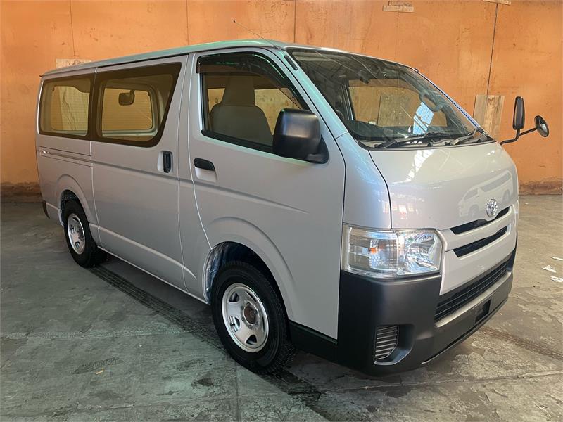 2015 TOYOTA HIACE 5D VAN DX LONG KDH201