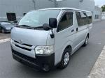 2017 TOYOTA HIACE 5D VAN DX KDH201