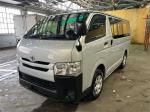 2017 TOYOTA HIACE 5D VAN DX KDH201