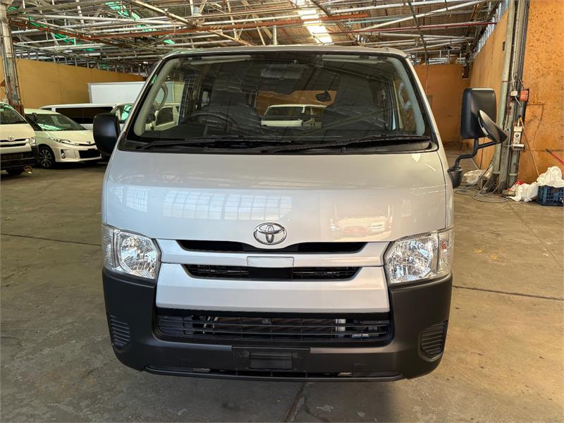 2019 TOYOTA HIACE VAN LWB 2.8 LTR GDH201